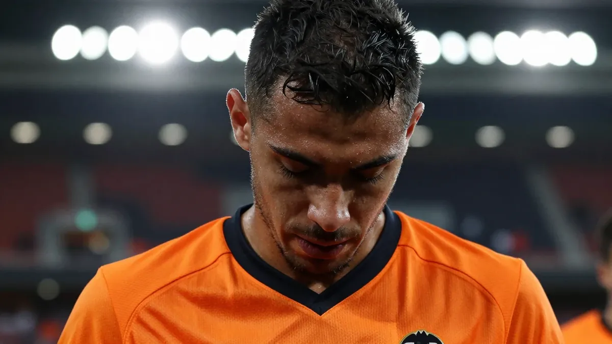 Valencia Club de Fútbol suffers a 1-0 defeat to Real Betis in their second LaLiga 2026-27 match, collecting just one...