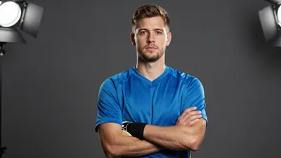 El portero australiano Mat Ryan, capitán de los Socceroos, renueva con Levante tras una sólida temporada que ayudó al...