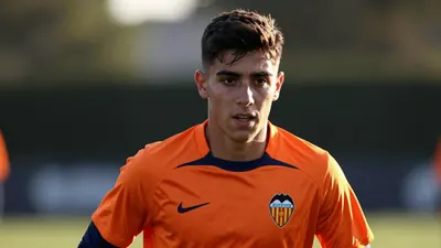 Valencia Club de Fútbol, still without a win or goal in La Liga, faces Deportivo at Riazor with key injuries and...