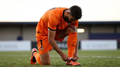 El centrocampista del Valencia CF admitió la frustración de la afición tras el 1-0 ante el Sevilla, reconociendo que las...