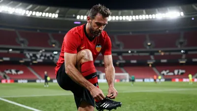 Valencia CF ha firmado en préstamo al lateral derecho español-argentino Maffeo tras su breve paso por Grecia