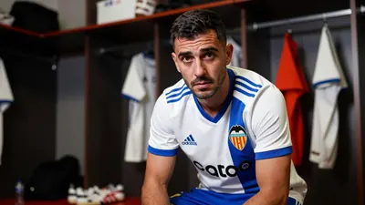 El Valencia Club de Fútbol busca convencer al Girona por el jugador Arnau Martínez, que pide un mínimo de 6 millones de euros