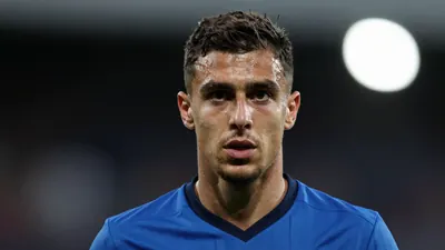 El Valencia Club de Fútbol se enfrenta a la posibilidad de perder a André Almeida, un jugador clave en su plantilla...