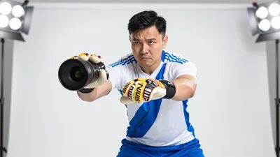 El Valencia Club de Fútbol sigue buscando un portero para reemplazar a Van Oevelen, quien se fue al Ipswich Town