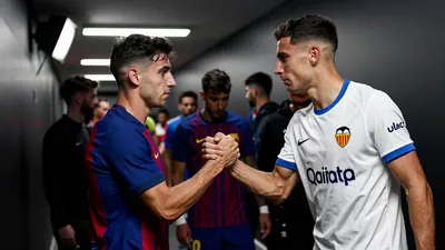La afición valencianista se inquieta por la posible marcha de Javi Guerra, que podría ser transferido al FC Barcelona